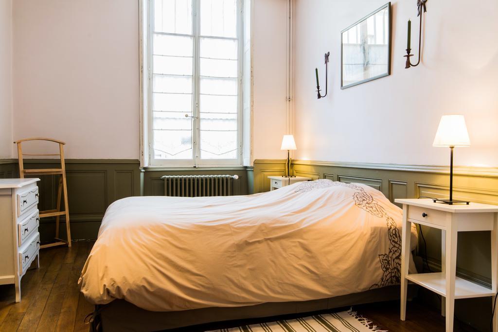 Ferienwohnung Le Pasteur Dijon Zimmer foto